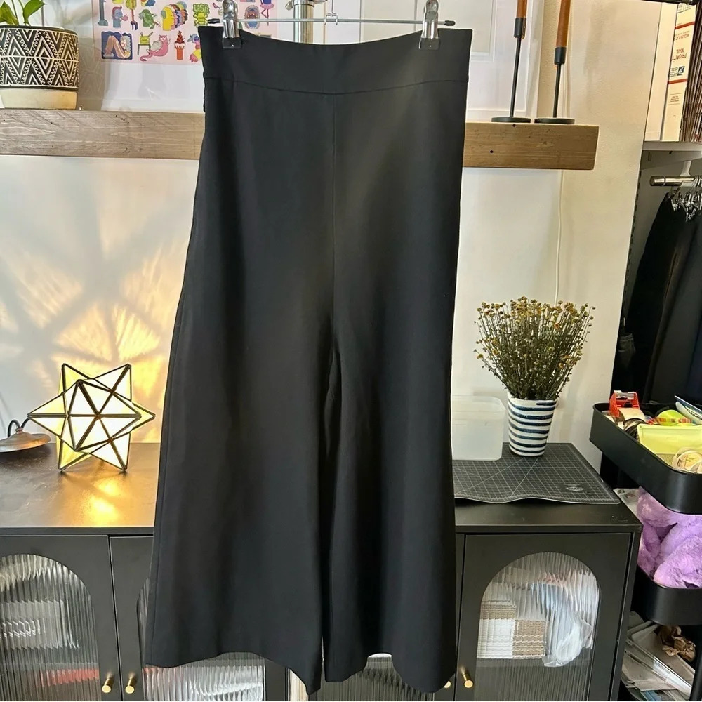 Tibi High Waisted Wide Legged Cropped Slacks - Picture 4 of 10